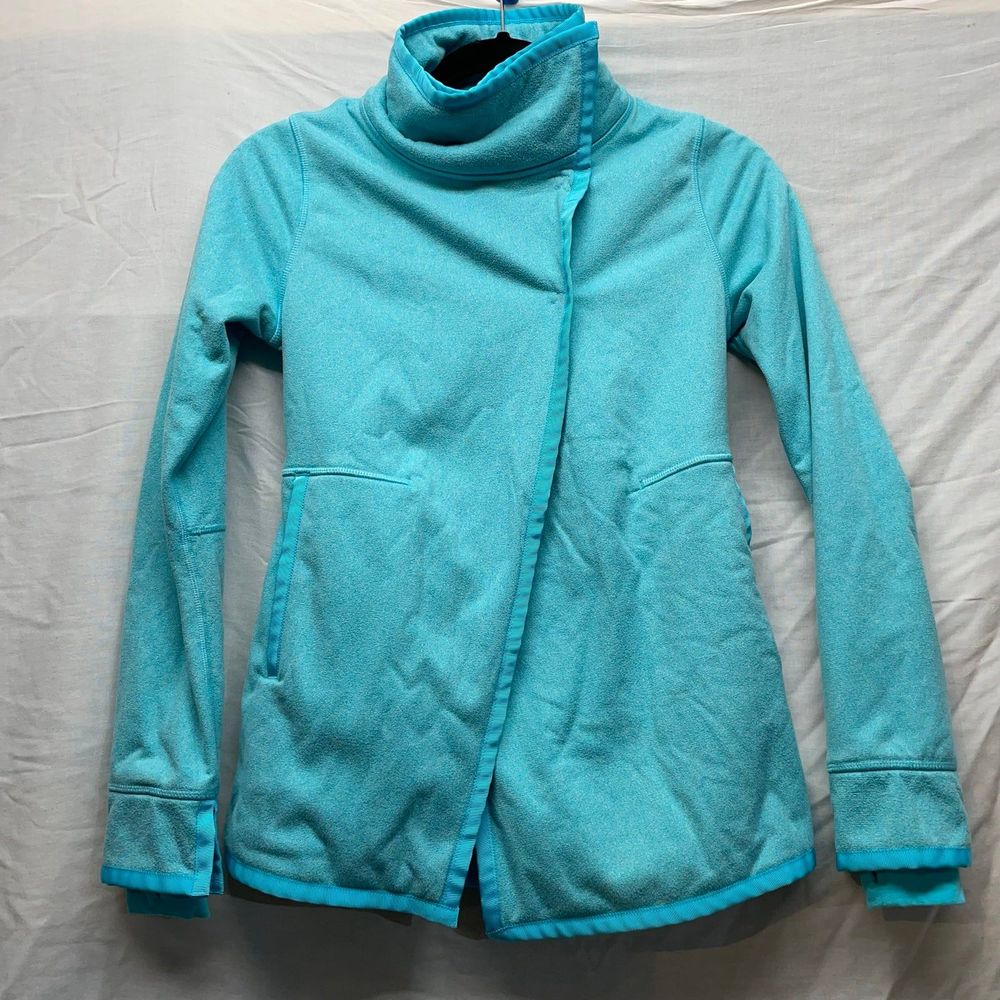 Ivivva by Lululemon wrap button up jacket size 10